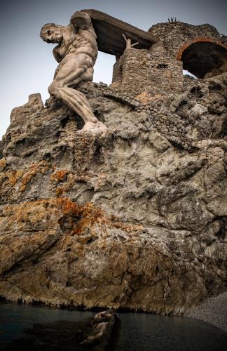 Statue of Gignante Chinque Terre Italy - Karen Kilbourn