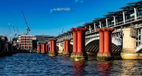 Roger Cuthbert - Bridgeless