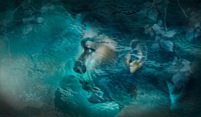 Glowing Dreams Lost at Sea - Chrissie Alexander