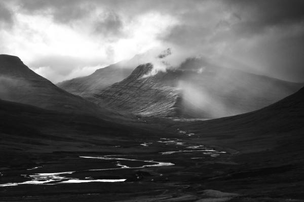 Towards the light - Francis Winton