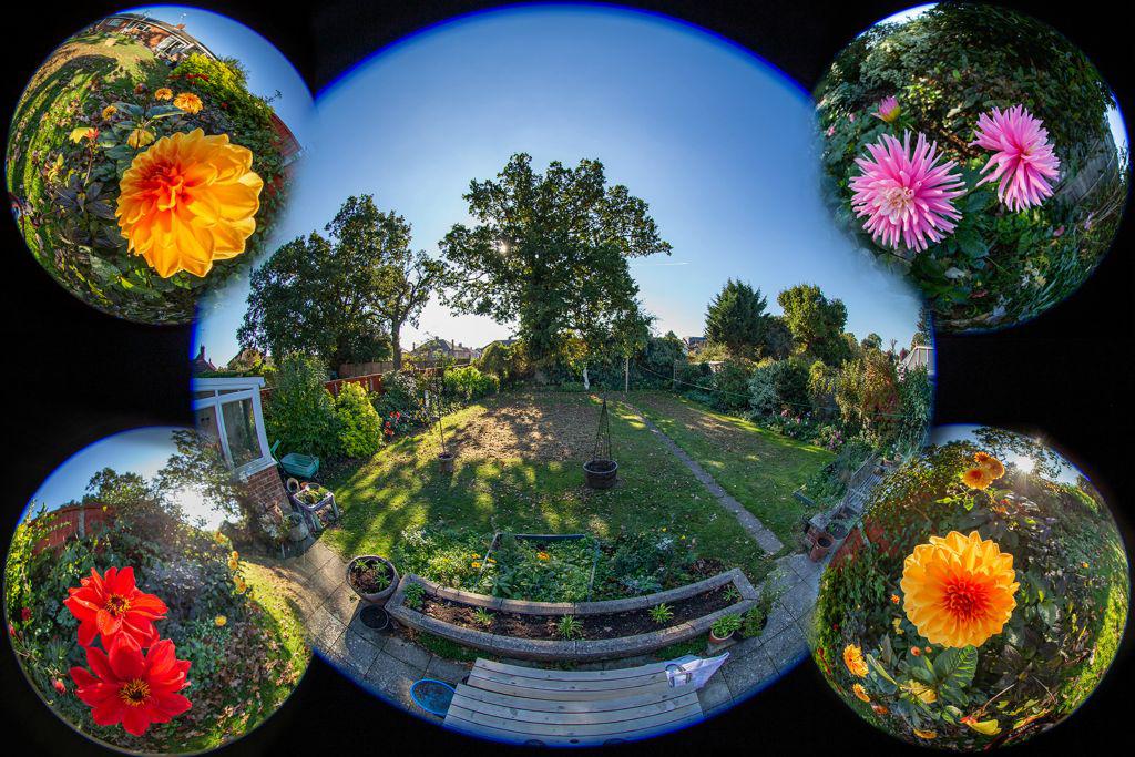 Spheres Of A Garden - Jeff Scott