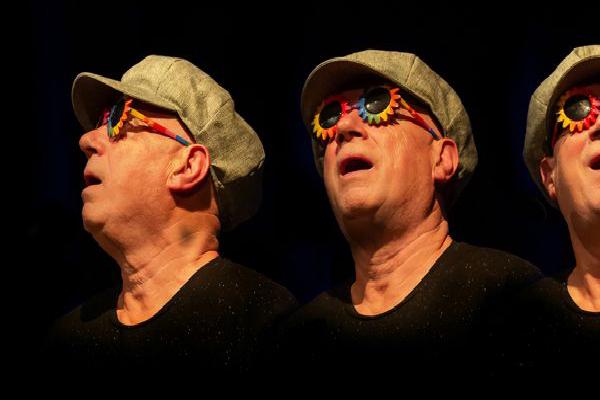 Neil Innes Angled - Jeff Scott