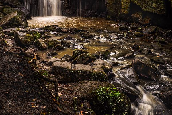 Waterfall Lumsdale Valley - David Cross