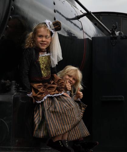 Railway Children - Martin Ventris-Field