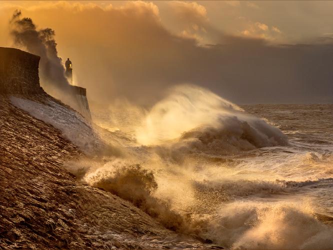 Storm Jorge from Porthcawl - Kate Jackson