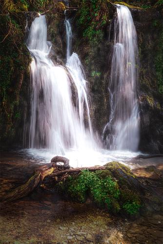 Aberfforest Waterfall - Shaun Hykel