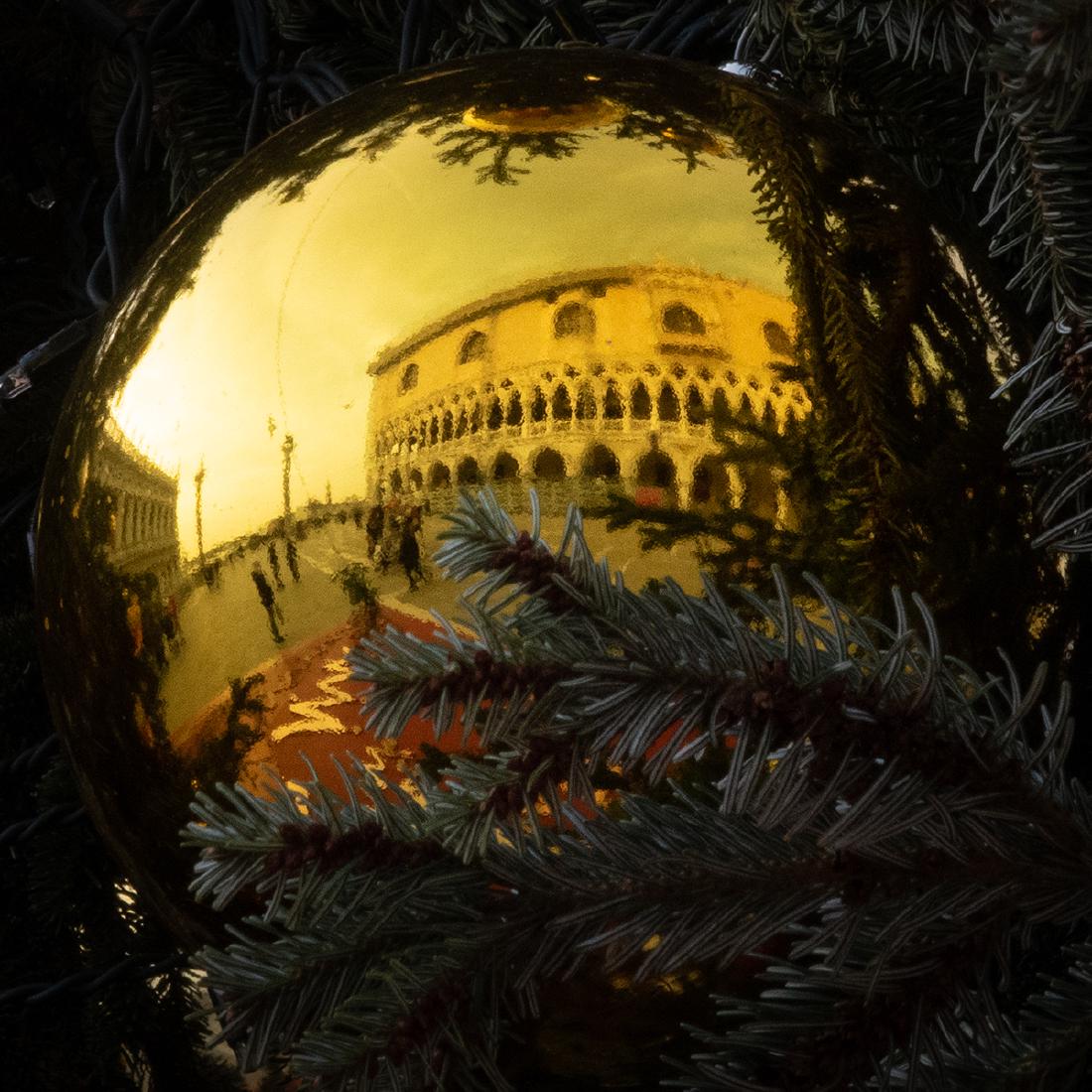Christmas Reflections Venice - John Allen