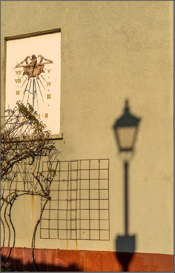 High noon  Dial Lane - Peter Pangbourne