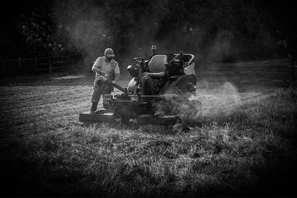Hot 'N' Dusty - Jeff Scott