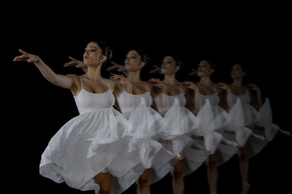 Ballerina - Robert Farrow