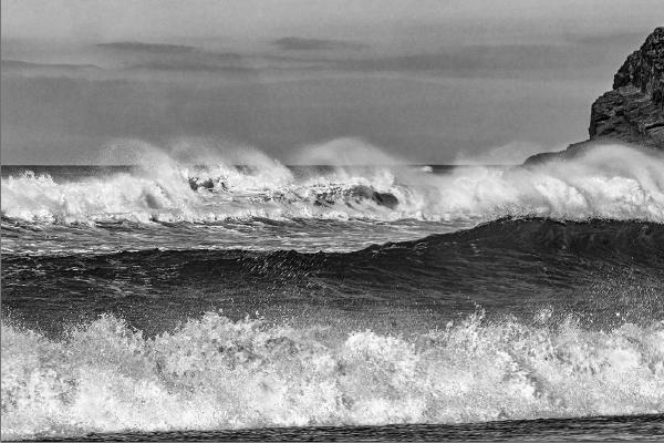 Rip Tide Trebarwith Strand - Peter Pangbourne