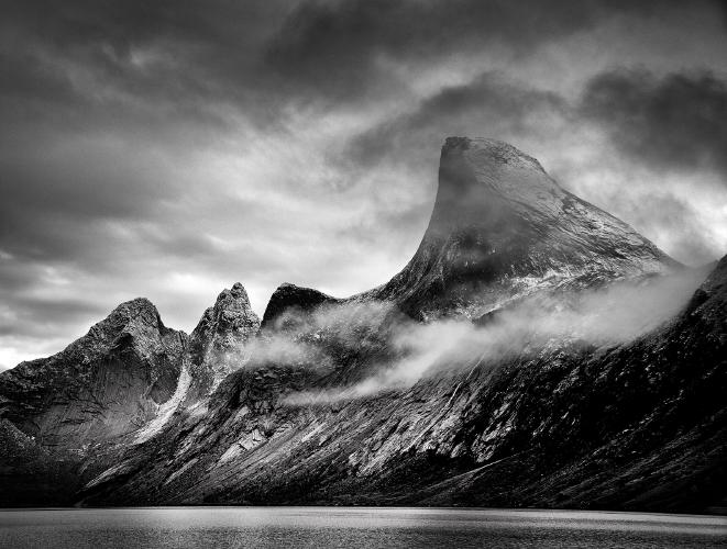 Reine Fjordur - Chris Aldred
