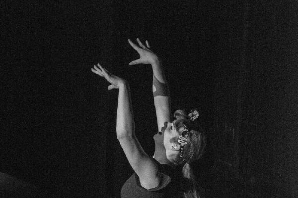 Pose - Alex Tyler