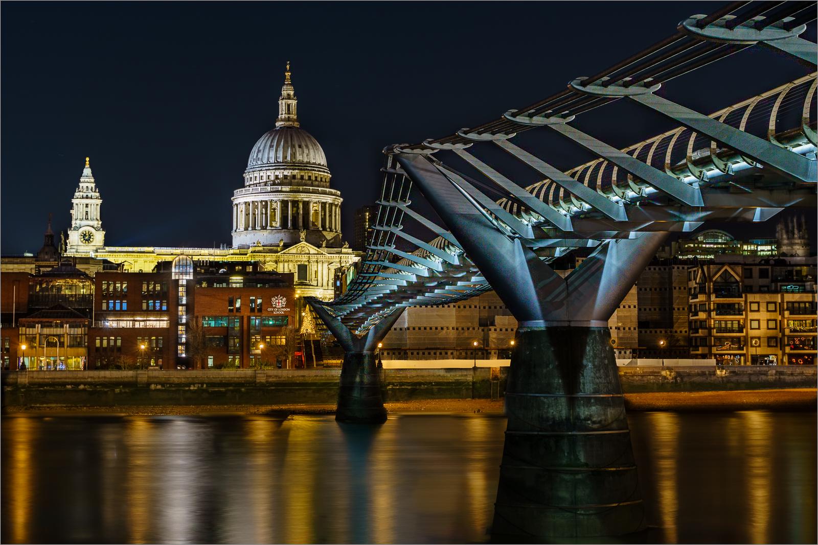 St. Paul's After Midnight - Bola Oshisanwo