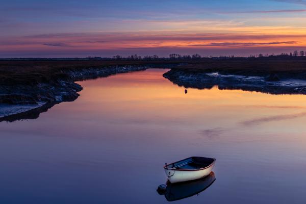 Little Oakley Quay - Mark Kench