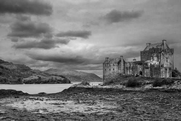 Eilean Donan Castle - Jan Cross