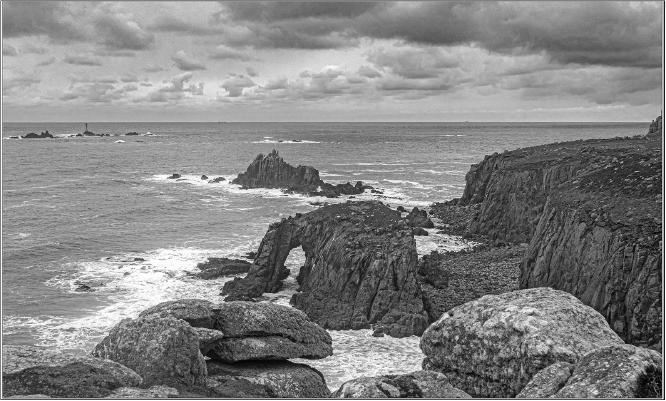 Enys Dodman and the Armed Knight - Alison Pangbourne