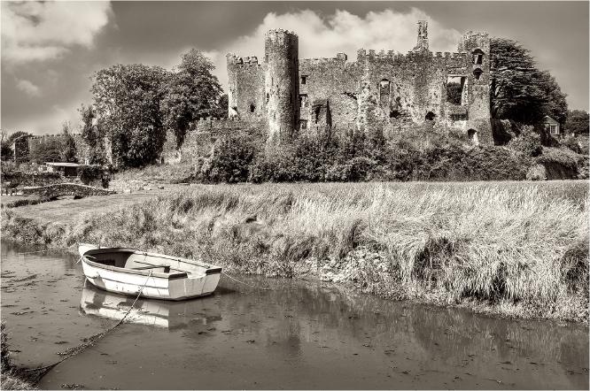 Laugharne Castle - Pat Frewin
