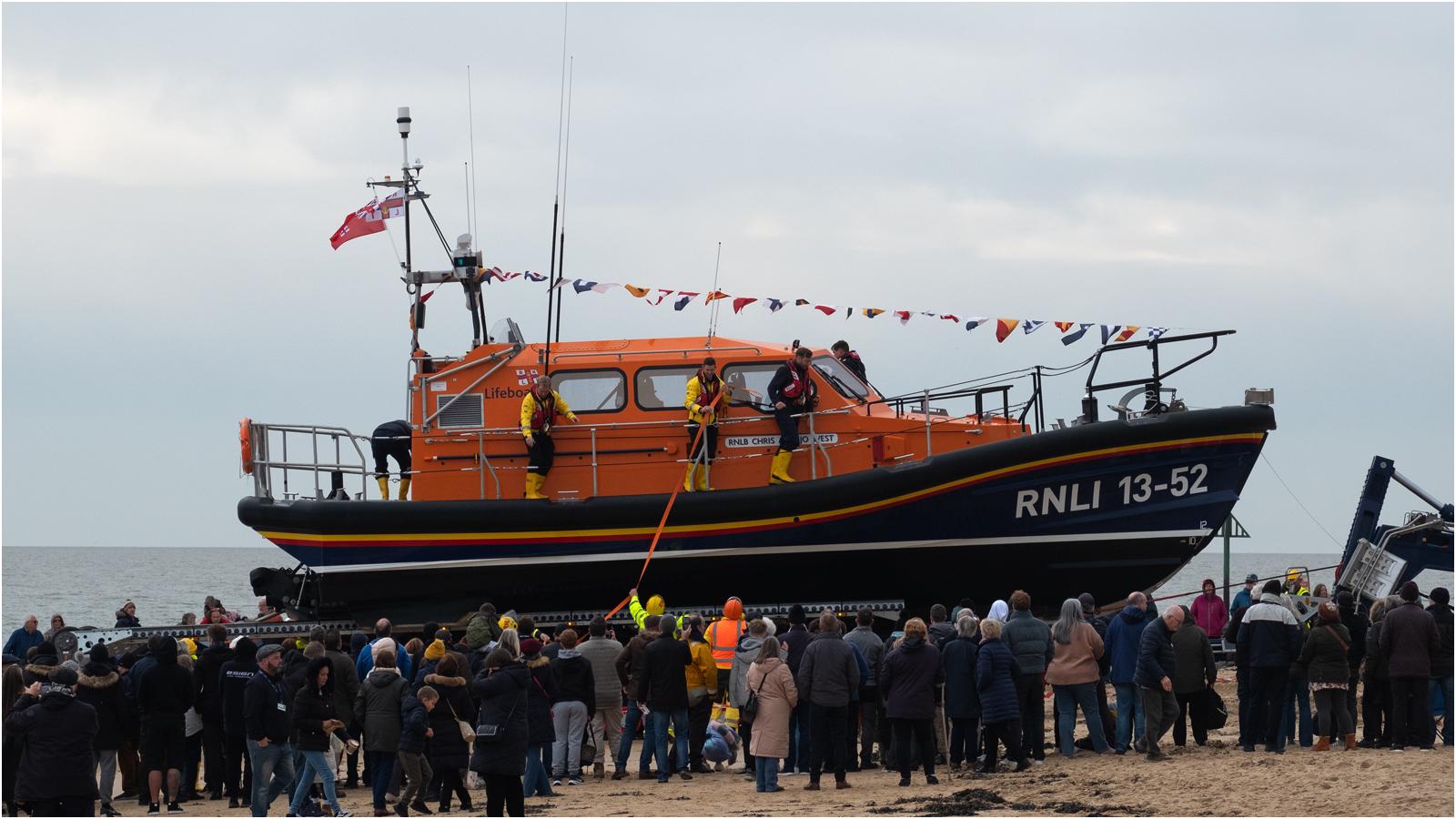 Clacton Welcomes Its New Shannon Lifeboat - Wendy Leech