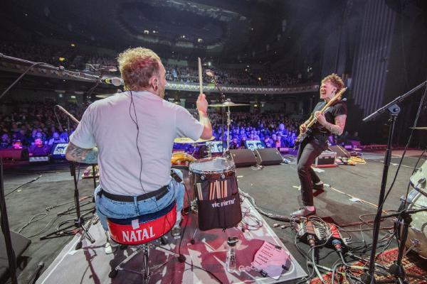 The Meffs - Hammersmith Apollo - Jonathan Dadds