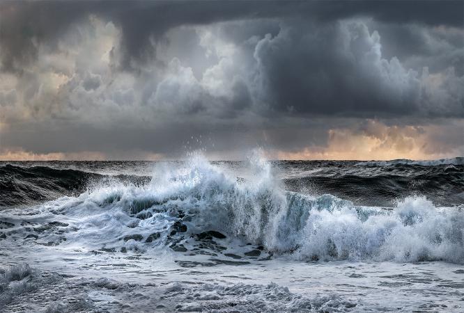 Waves at Doolin - Roy Essery
