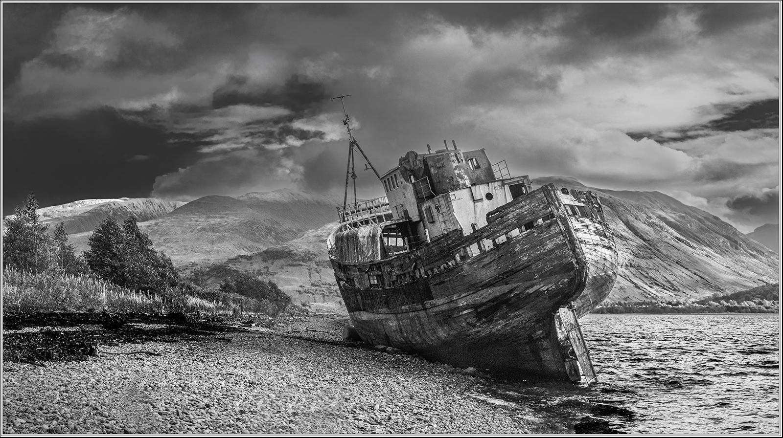The Shipwreck of MV Dayspring - Peter Pangbourne