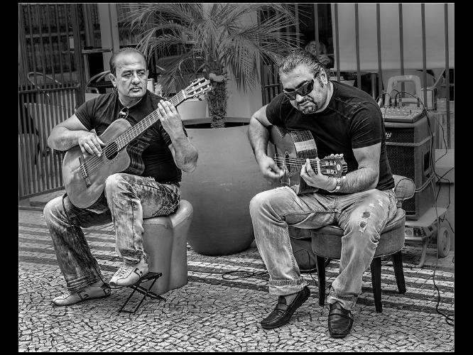 Street Musicians - Pat Frewin
