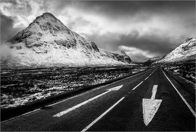 Way to the Highlands - Roy Essery