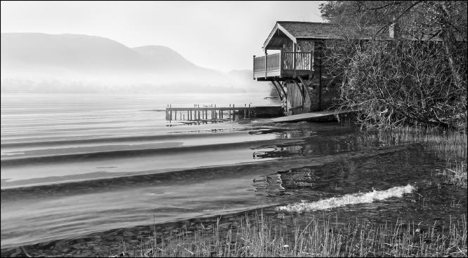 Early Morning Mist - Pat Frewin