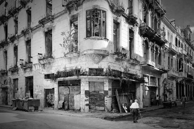 Streets of Havana (2) - Roy Essery