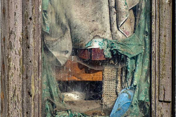 Left To Decay - Jennifer Brett