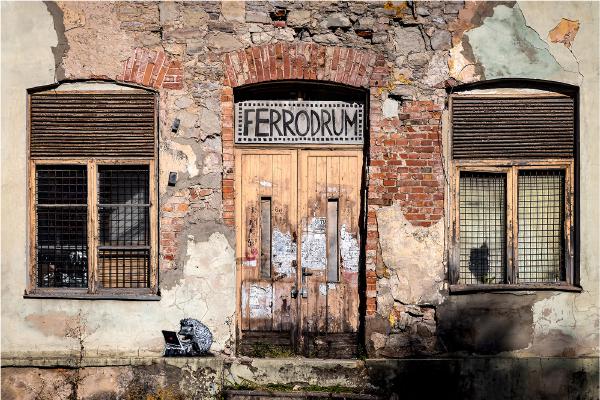 A former Art Centre - David Egerton
