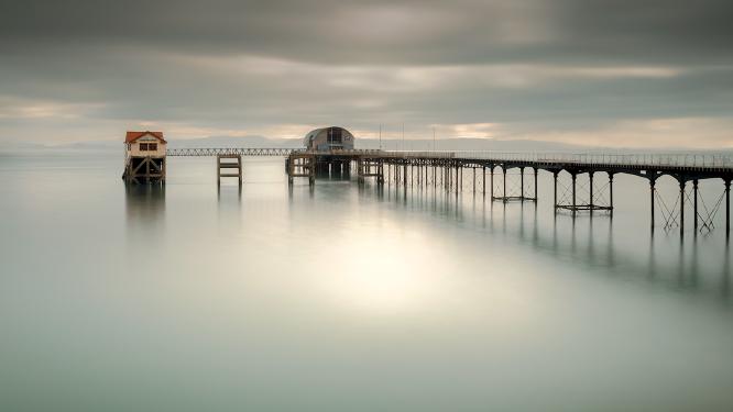 Mumbles Pier - Shaun Hykel