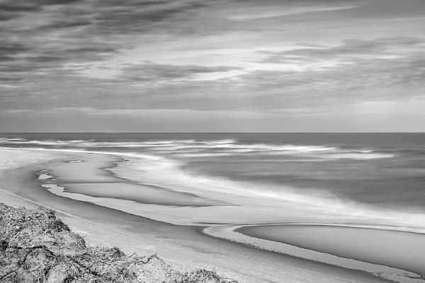 Alone on the beach - Peter Freeman
