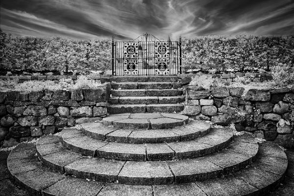 Steps at Balmoral - Chris Aldred