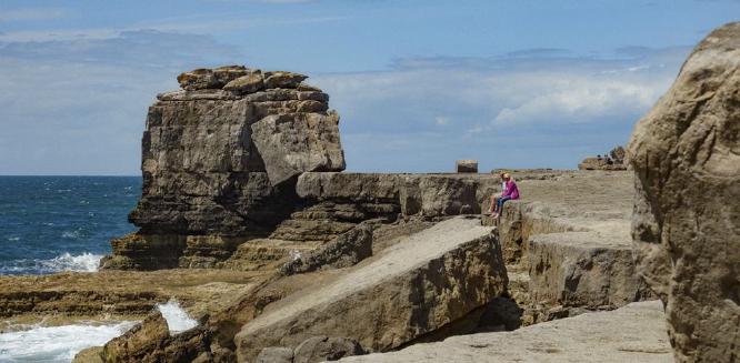 Relaxing at Pulpit Rock (%!s(<nil>)) -