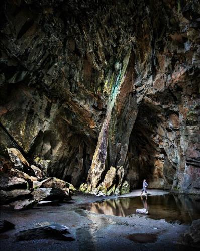 Cathederal Cave (%!s(<nil>)) - 