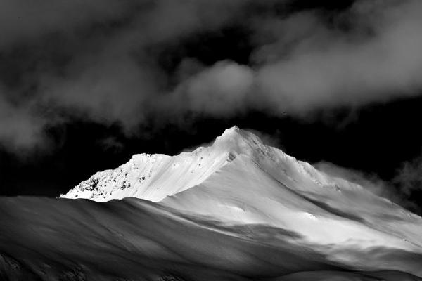 Mountain Light Iceland (%!s(<nil>)) - 