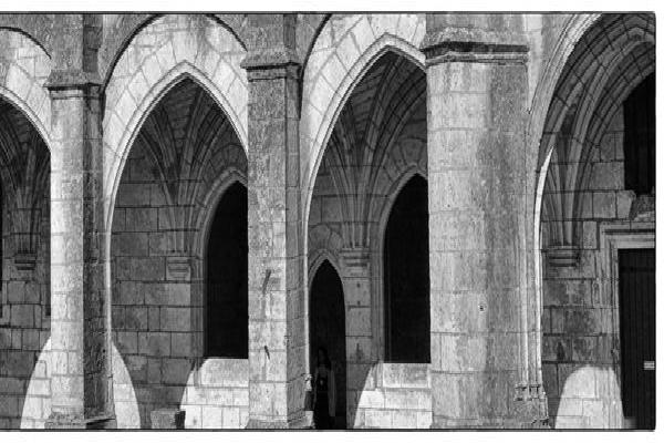 17 Arches (%!s(<nil>)) - 