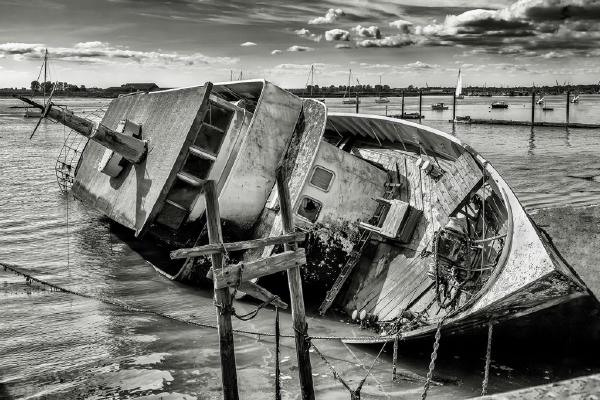 Demise of the Llys Helig (%!s(<nil>)) - 