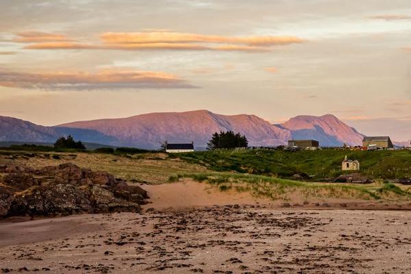 Mountains at Sunset (%!s(<nil>)) - 