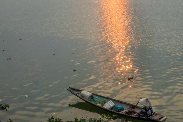 Paddling into the sunset (%!s(<nil>)) - 