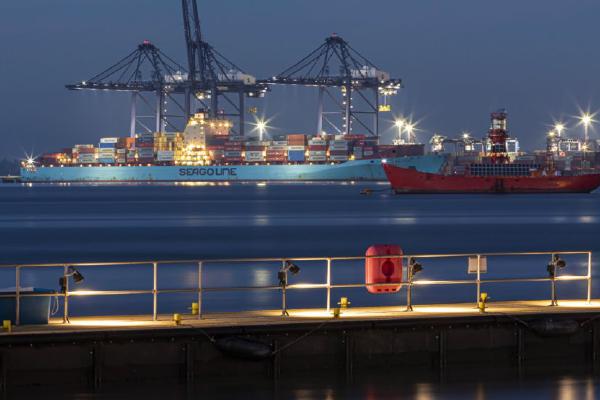 Harwich at Night (%!s(<nil>)) - 