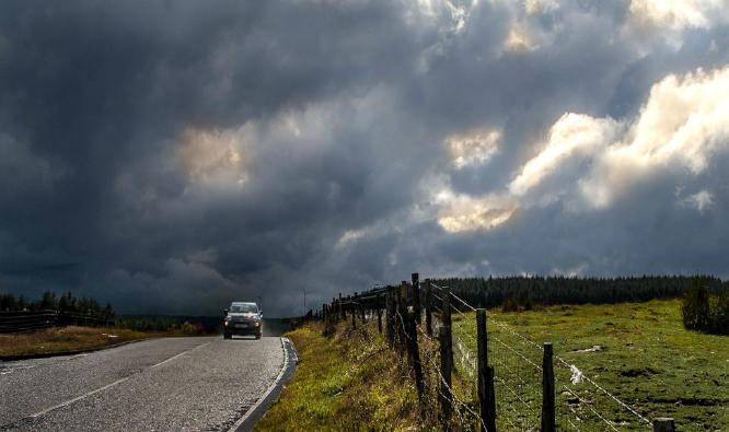 Fleeing the Storm (%!s(<nil>)) -