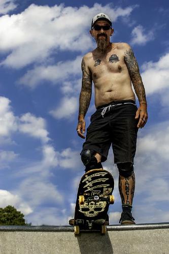 Living on the Edge (%!s(<nil>)) -