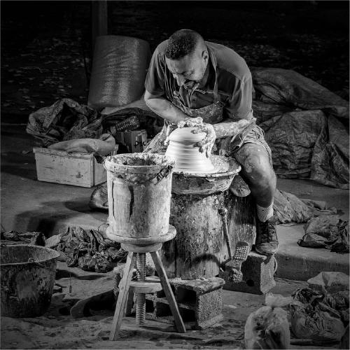 Throwing a pot (%!s(<nil>)) - 