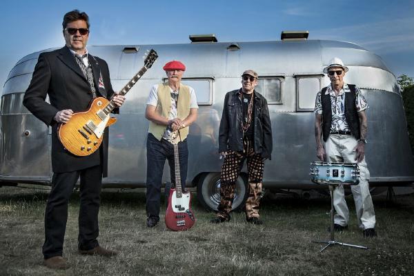 Groovy Arts Club Band (%!s(<nil>)) - 