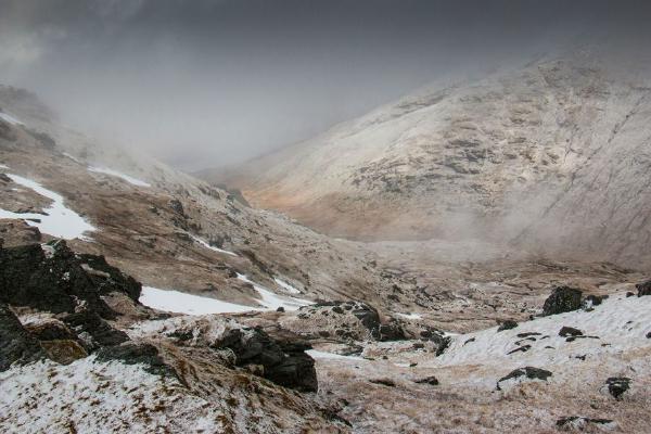 Clouds and Snow on the Mountain (%!s(<nil>)) - 