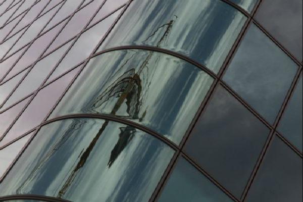 Reflection of Crane (%!s(<nil>)) - 