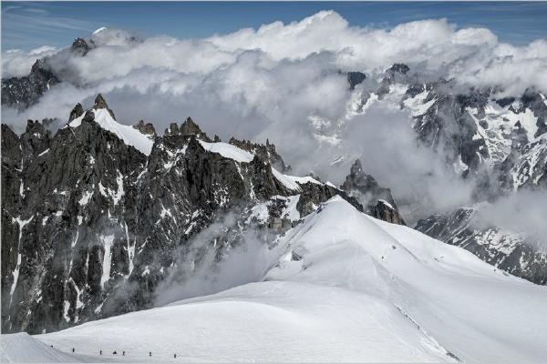 Trekking on Mont Blanc (%!s(<nil>)) - 